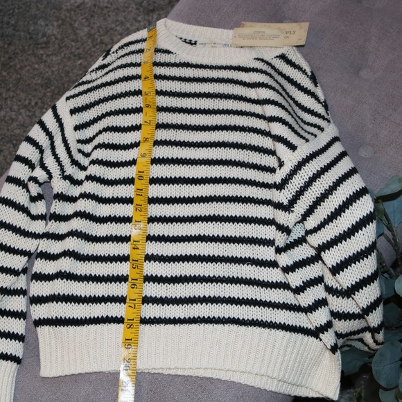 NWT RALPH LAUREN Denium and Supply Fringe Sweater - Picture 6 of 6